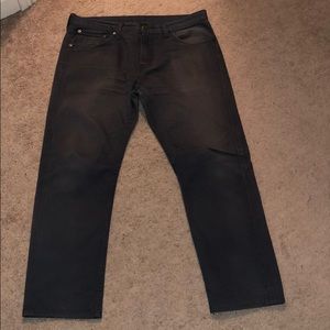 Men’s navy Levi’s pants
